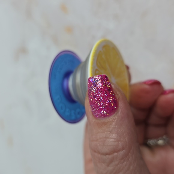 Popsocket lemon slice  interchangeable new - Picture 5 of 5
